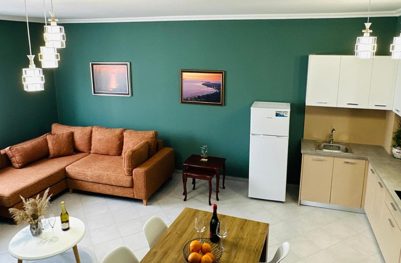 Family Suite Residence Vlorë Exterior foto
